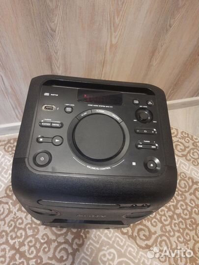 Домашняя аудиосистема Sony MHC-V11