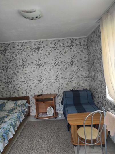 Комната 18 м² в 2-к., 1/2 эт.