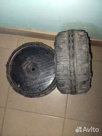 Колеса для тачки