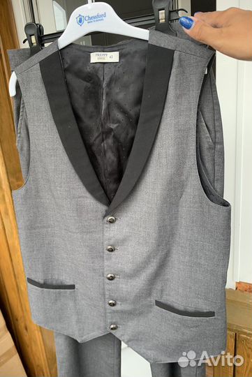 Школьный костюм 42р