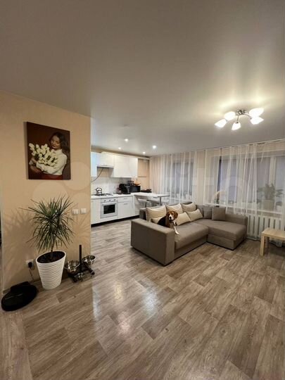 4-к. квартира, 82,3 м², 1/10 эт.