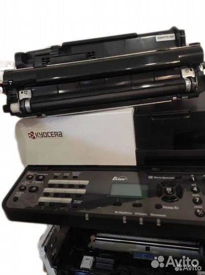 Мфу лазерное Kyocera ecosys M2235dn
