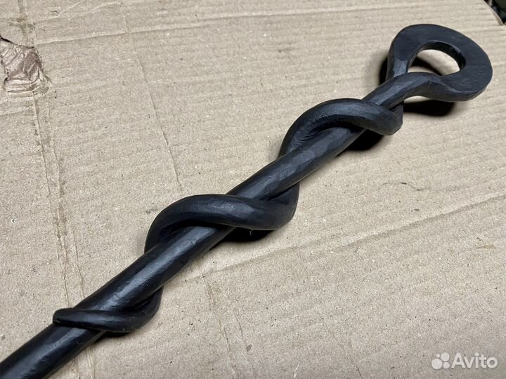 Кочерга кованная