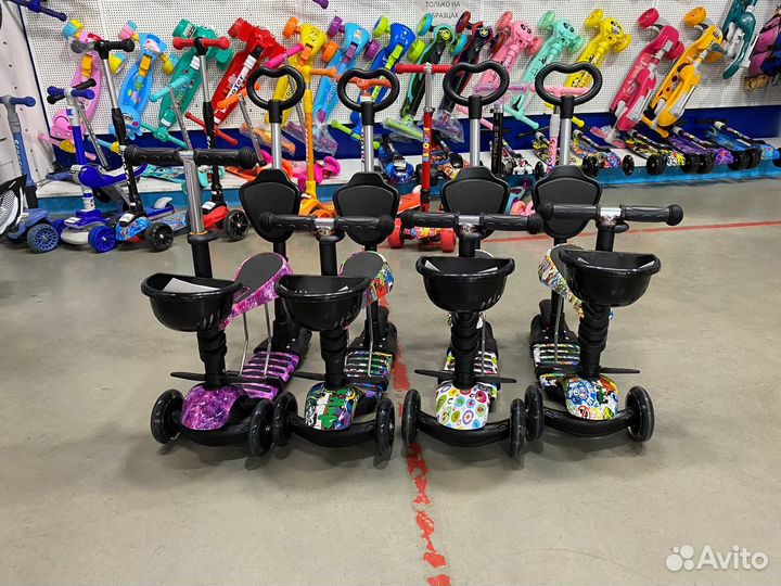 Самокат беговел 5 в 1 с родительской ручкой