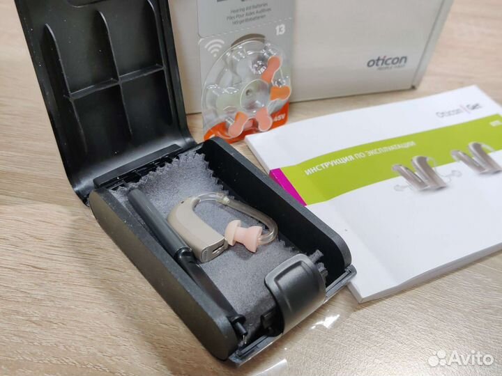Цифровой заушный слуховой аппарат Oticon Get BTE13