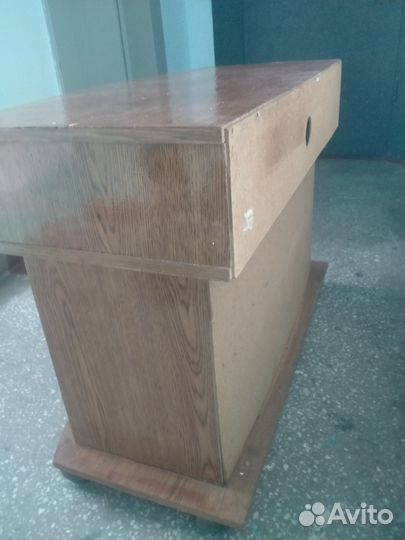 Тумба под телевизор