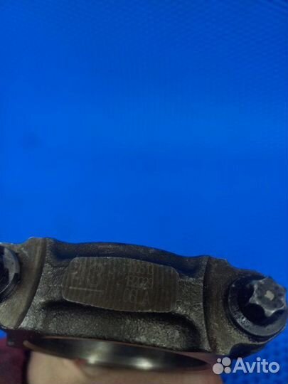 Шатун Audi Q5 8R cdnc 2011