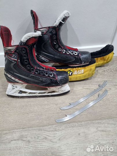 Хоккейные коньки bauer vapor