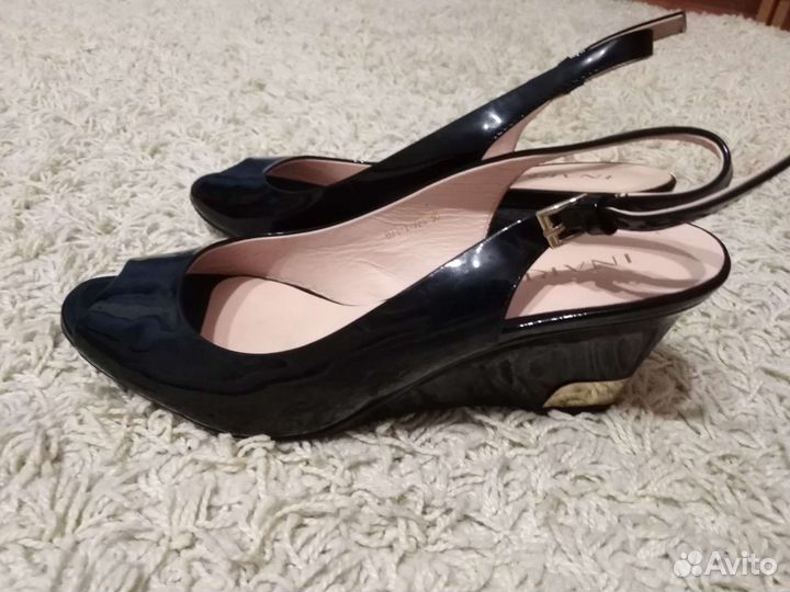 Туфли лакированные