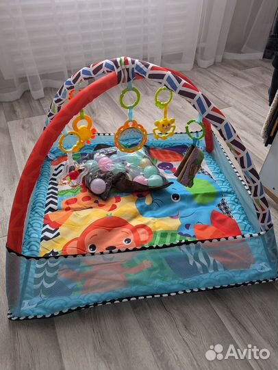 Развивающий коврик для малышей