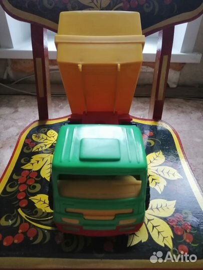 Детская машинка грузовик