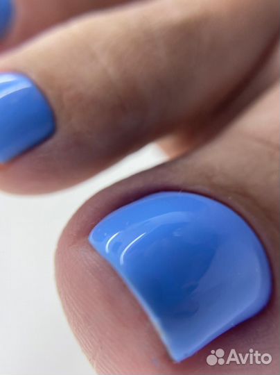 Модель на педикюр