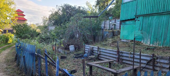 Дача 20 м² на участке 3 сот.