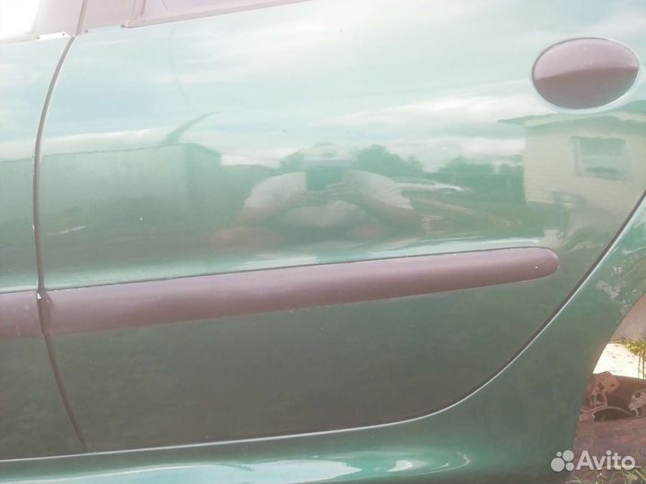 Дверь левая пежо 206 хетчбэк