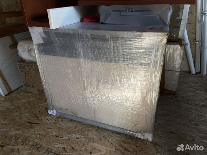 Тумба для оргтехники