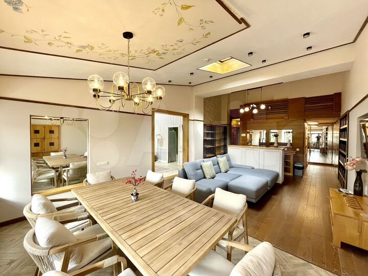 4-к. апартаменты, 150 м², 4/4 эт.