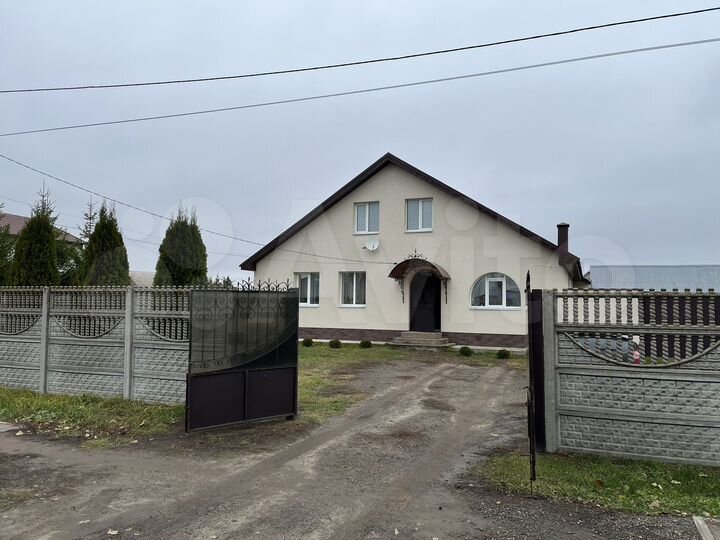 Дом 170 м² на участке 33 сот.