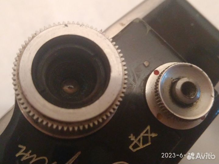 Ретро кинокамера Экран