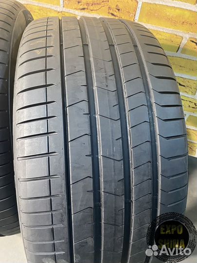 Pirelli P Zero PZ4 315/35 R21