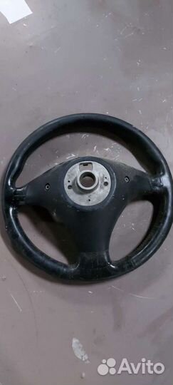 Руль на Volkswagen Passat B5