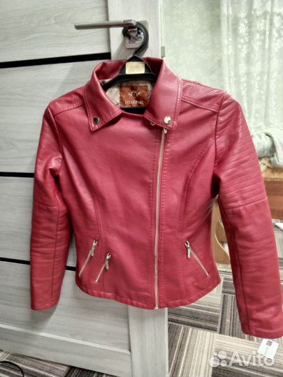 Куртка кожаная женская 44 46
