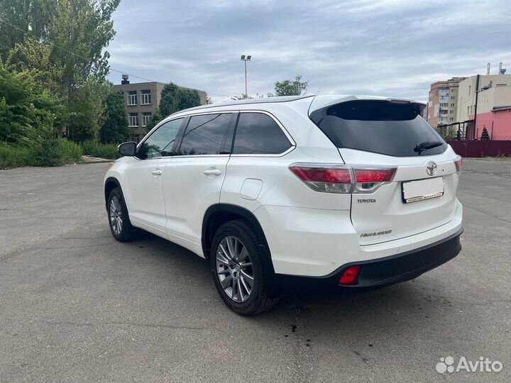 Toyota Highlander 2.7 AT, 2015, 115 000 км