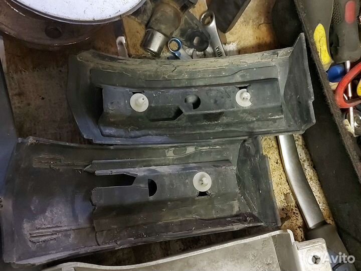 Накладки зад. бампера/фонаря Opel Zafira A