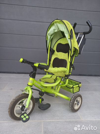 Трехколесный велосипед с родительской ручкой
