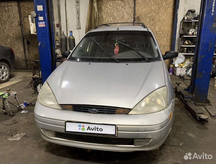 Разбор на запчасти Ford focus 1 Zetec 2л универсал