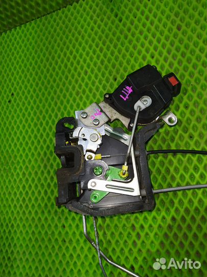 Замок двери передний правый KIA RIO