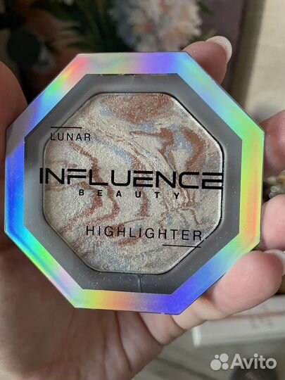 Хайлайтер influence Lunar тон 01