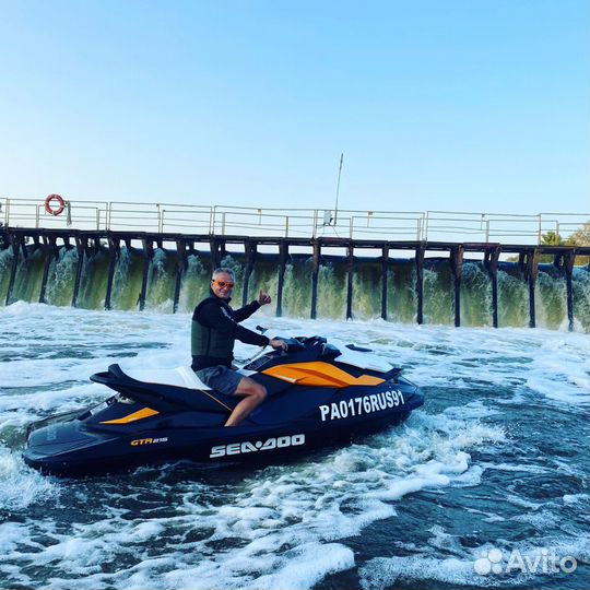 BRP SeaDoo GTR 215