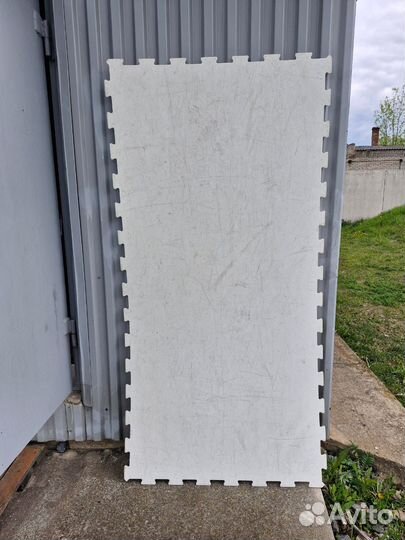 Пластиковый лед для занятия хоккеем