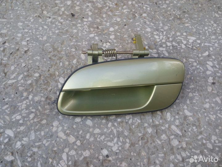 Hyundai Elantra XD ручка