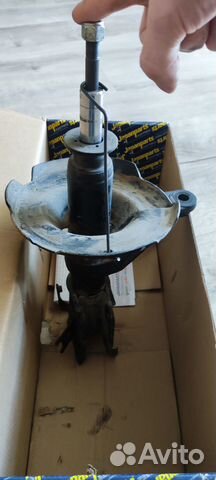 Продам передние стойки linx