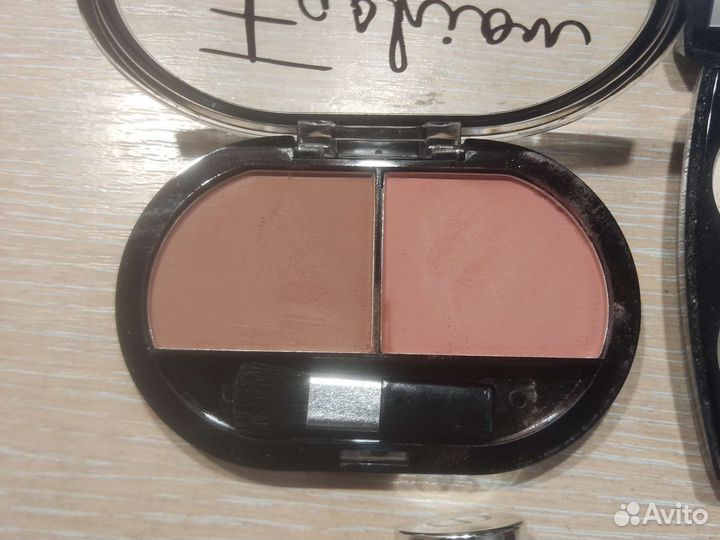 Набор косметики пакетом