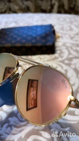 Солнцезащитные очки женские