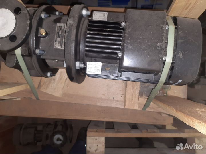 Насос Grundfos NB 32-125/142 A-F2-A-E-baqe