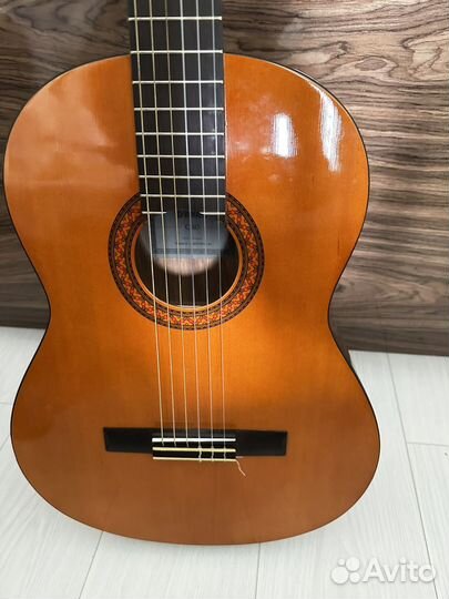 Гитара Yamaha C 40