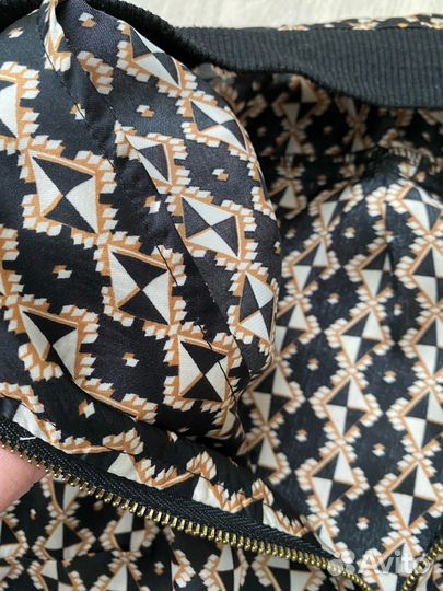 Бомбер женский zolla