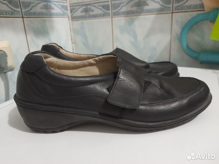 Ботинки женские