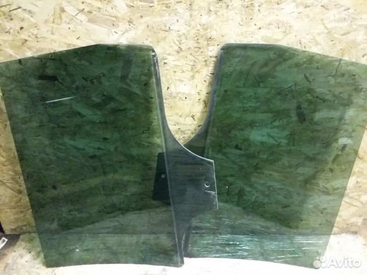 Стекло дв.задние Фольксваген Пассат В5+ универ