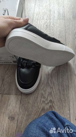 Обувь женская 38 размер