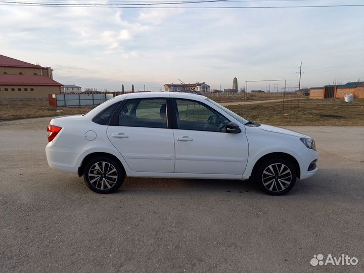 LADA Granta 1.6 AT, 2020, 83 300 км