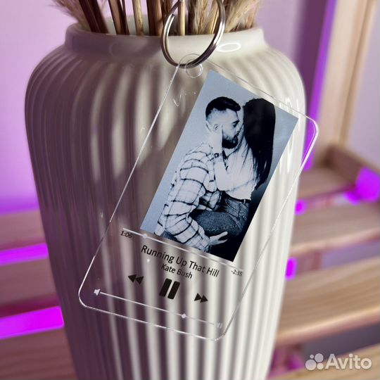 Трек-пластинка, живое фото