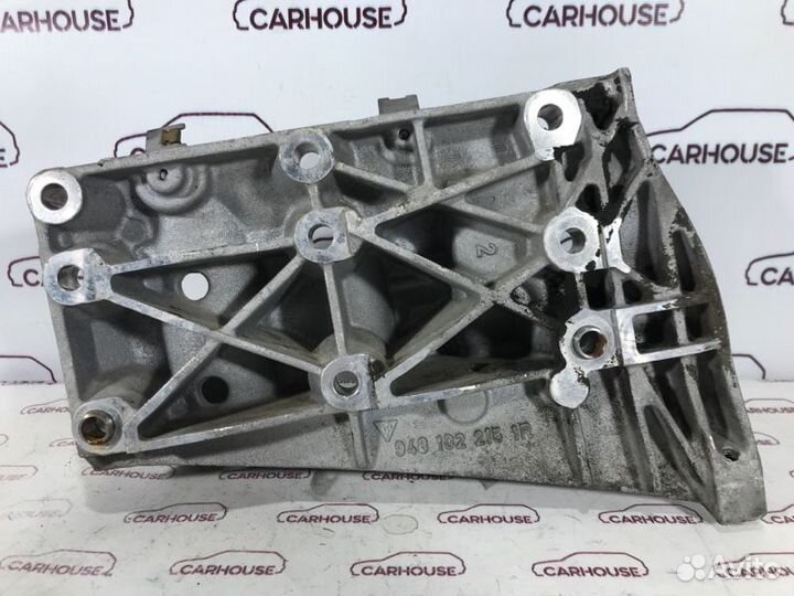 Кронштейн двигателя левый Porsche Cayenne 4.8