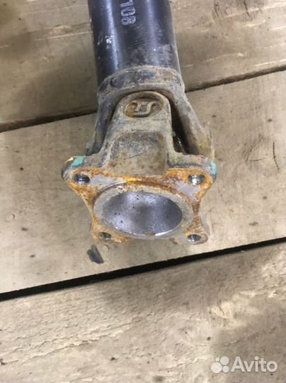 Карданный вал SsangYong Rexton 33200-08B02