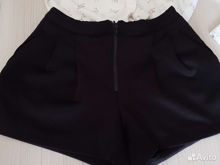 Блузка и шорты