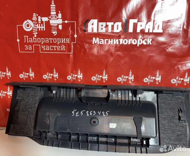 Skoda Octavia Облицовка багажника