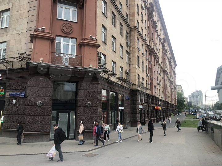 Торговая площадь, 79.6 м²